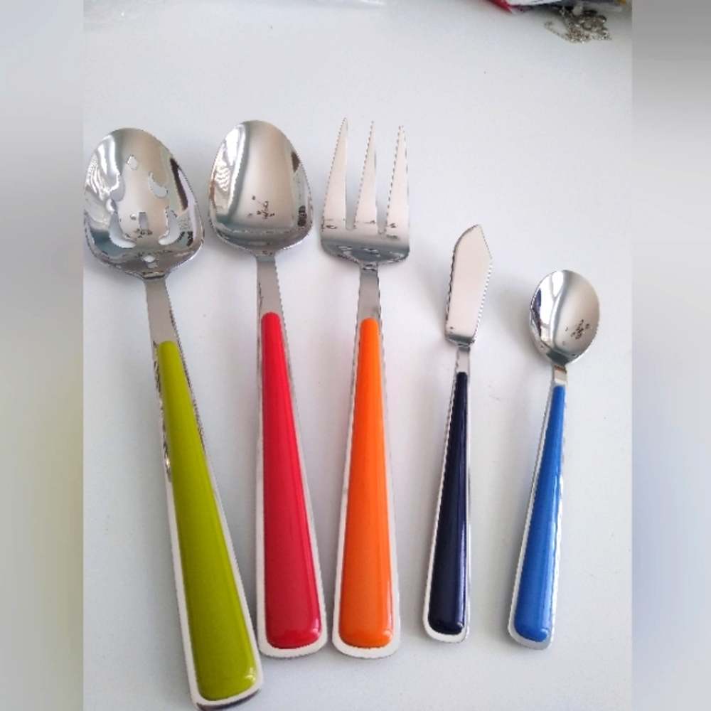 NEW Fiesta Merengue Hostess Serving 5 Pc. Set